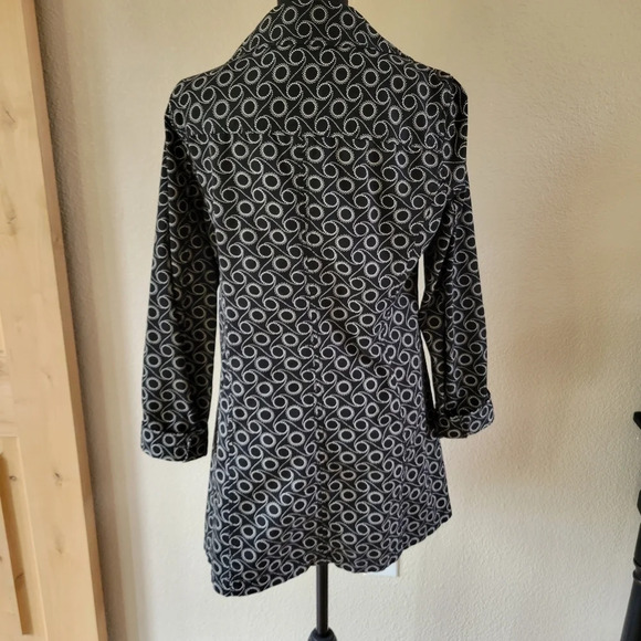 SONOMA Black w/white design Long Length Button Down Blazer - Picture 3 of 11